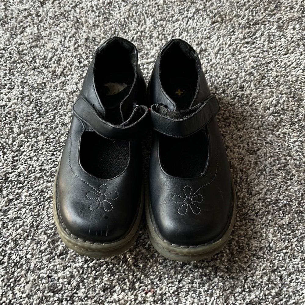 TRUE VINTAGE Dr. Marten Flower Strap Mary Janes